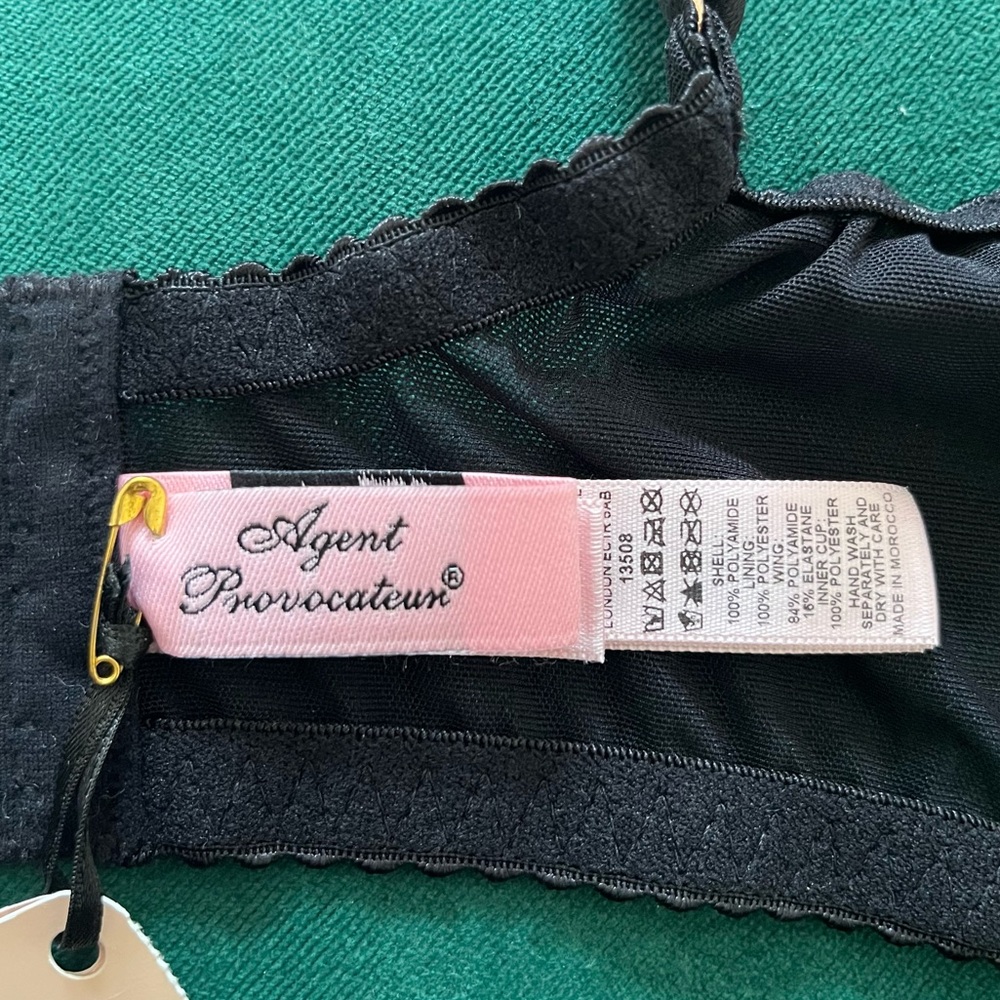 Agent Provocateur Wanda Black Lace Underwire Intimate Plunge V Bra NWT Size 36C - Picture 9 of 15